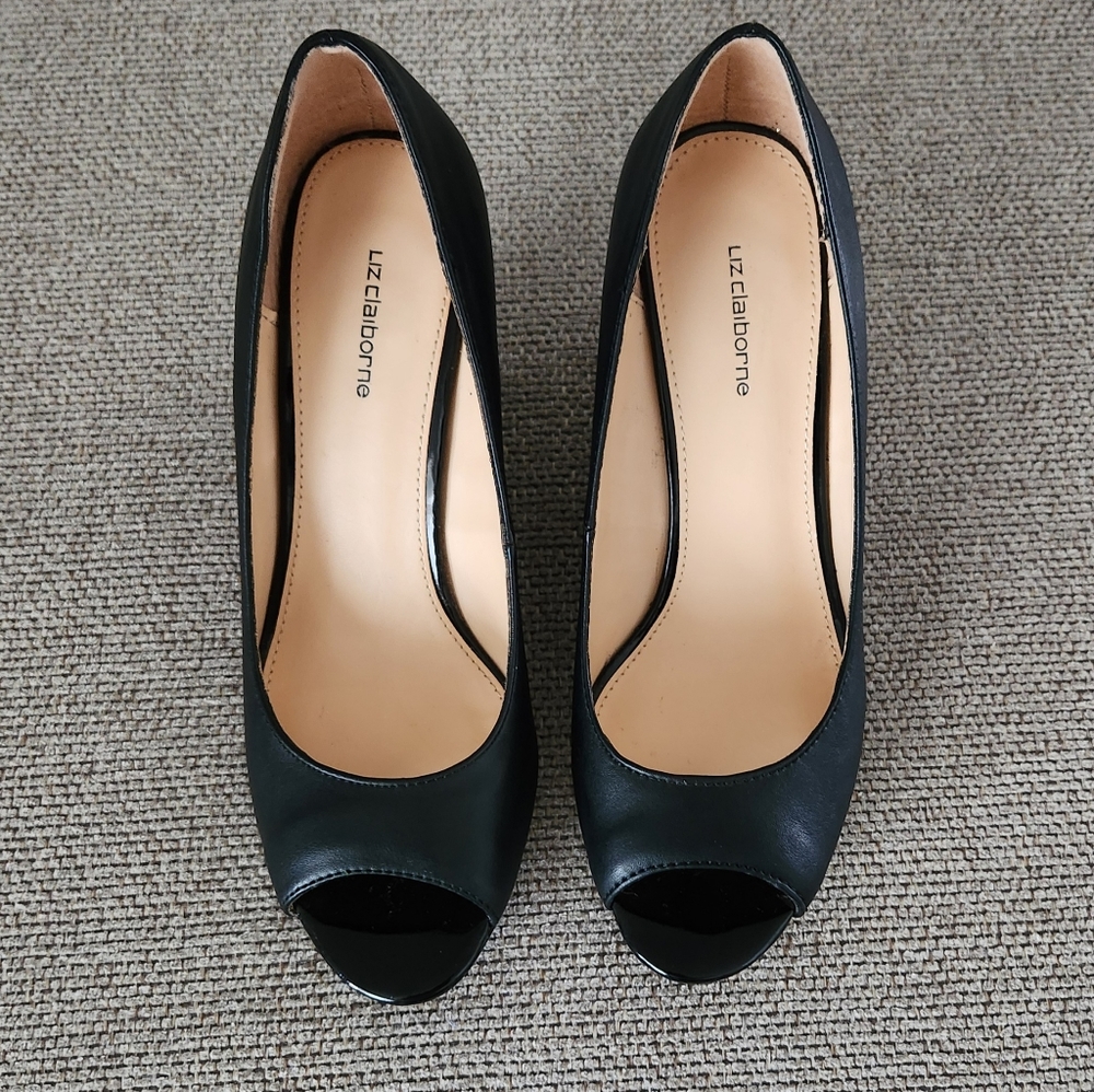 LIZ CLAIBORNE WEDGES